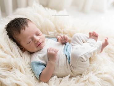 Newborn de Romeo - 12 dias