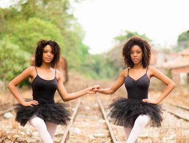 Teens de Sara e Ester - Ester e Sara - Parte II