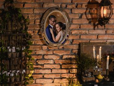 CASAMENTOS de CASAMENTO CAROL E FELIPE - ESPAÇO QUINTAL