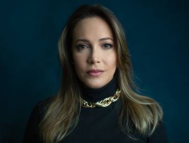 RETRATO de Dra Lorena Campos