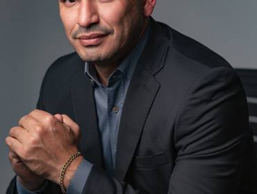 RETRATO de Vinicios Elias Soares