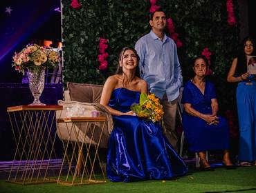 15 anos de Maria Alice - Debutante