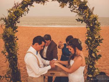 Casamentos de Gi + Rafa - (Casamento na Praia)