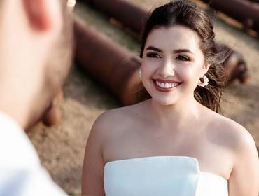 Ensaio Pré-casamento de Ensaio Pré-casamento no Forte do Castelo da Hyuana & Breno