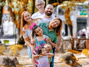 Ensaio de Família de Ensaio Família na Praça Batista Campos da Dilma