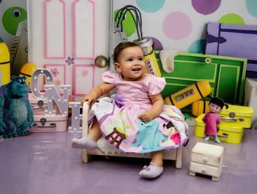 Ensaio Infantil de Manuela 1 ano- Monstros S/A