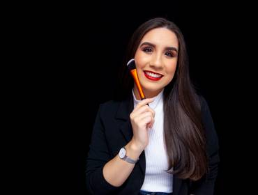 Corporativo de Laísa -Ensaio corporativo- Maquiadora