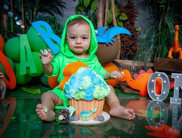 Smash The Cake de Thomas- Smash Dinossauro