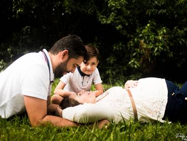 Gestante de Ensaio de Gestante Nete e Família