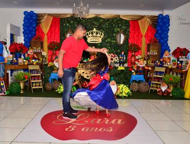 Eventos de 8 anos de Lara