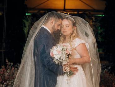 Casamento  de Isabela + Pedro