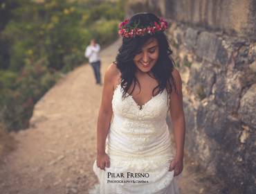 Postbodas de Lara & Joe - Postboda - Patones de Arriba