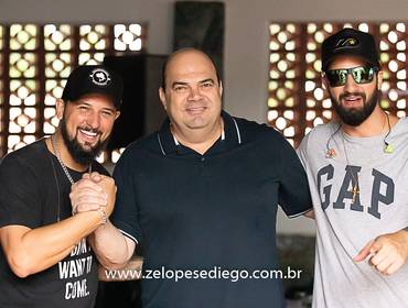 CONFRATERNIZAÇÕES de Show com Zé Lopes e Diego e Banda na Confraternização da Sorvetes Pimpinella