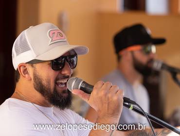 ANIVERSÁRIOS de Show Acústico Bass com Zé Lopes e Diego