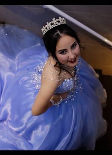 Vídeos de Debutante Julia