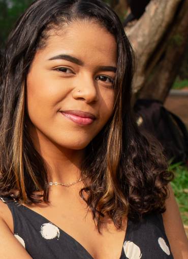 Ensaio no verde de Júlia Augusto