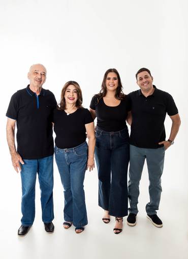 Família de Família - Anessa Caparelli