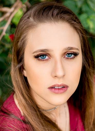 Feminino de Ensaio nos girassóis - Gabrielle Sousa