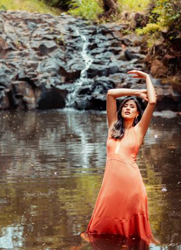 Feminino de Ensaio externo - Michelle Torres