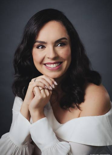 Retratos de Dra Renata Rosental