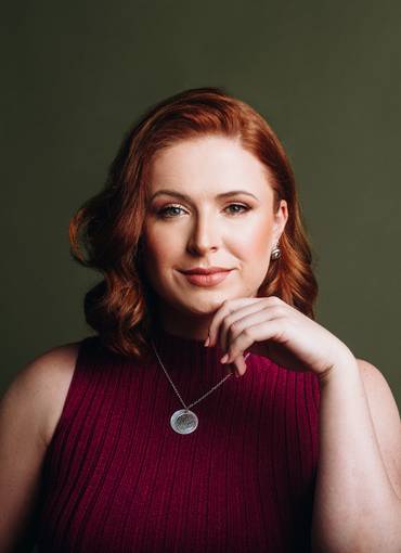 RETRATOS de CAMILA GUTZ - ESPECIALISTA EM POMPOARISMO