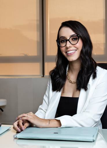 CORPORATIVO de DRA. ISADORA MAGALHÃES