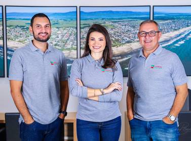 Corporativo de Ensaio Corporativo Casa Bona Imóveis