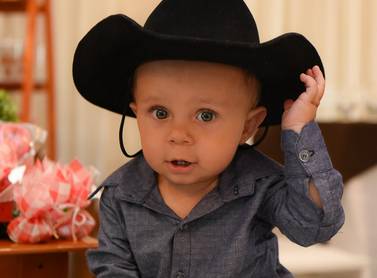 Aniversários de Renato Antonio fez 1