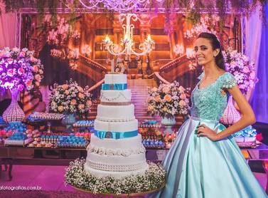 15 anos de Aline
