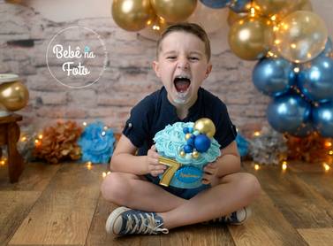 Smash The Cake de Antonio / 7 Anos