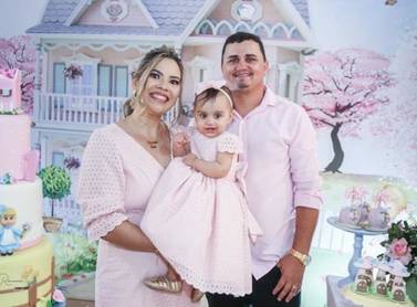 Aniversários de Aniversário de 1° aninho Laura