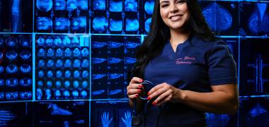 Ensaios de Ensaio de Formatura  -  Enfermeira Elaine Gouveia -UTP