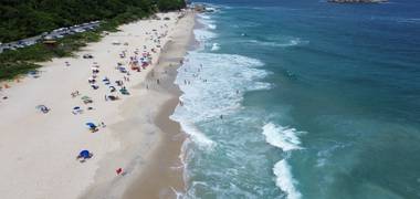 Turismo de Praia do Grumari