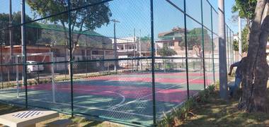 Obras Públicas de Praça Chicó em Santíssimo