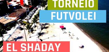 Esporte de Torneio de Futvolei na praia de Itacuruçá