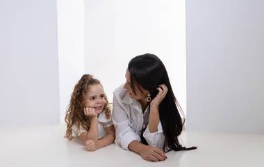 Por Que Fazer um Ensaio de Dia das Mães em Ipatinga: Mais do Que Fotos, Um Tempo de Presença