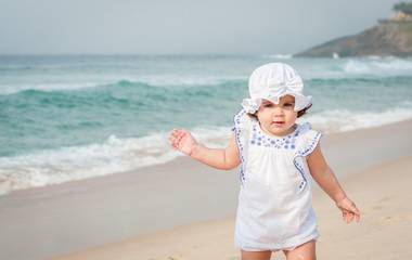 Fazer o Ensaio do Bebê no Estúdio ou Externa?