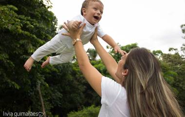 Ensaio fotográfico de 1 ano do bebê, com bolo ou sem bolo?