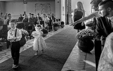 O que as crianças pensam sobre amor e casamentos? 