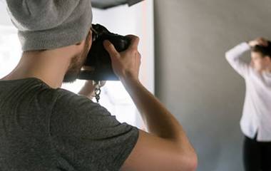 DICAS RÁPIDAS PARA POSAR EM UM ENSAIO FOTOGRÁFICO