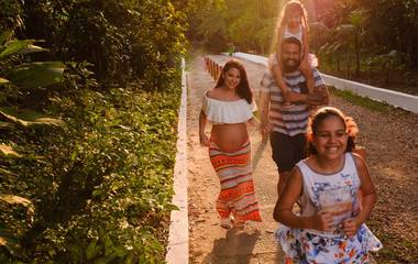 Família Araújo e ensaio da Larissa
