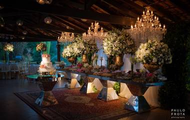 Decoração de Casamento na Capela Santo Cristo dos Milagres