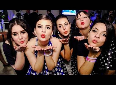 VídeoClipes de Marina Dinnies - 15 Anos