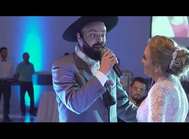 CASAMENTOS de Trailer Janaina e Fábio Chapecó,SC.