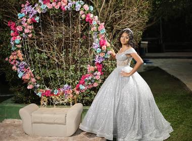 DEBUTANTE de XV CAROL 