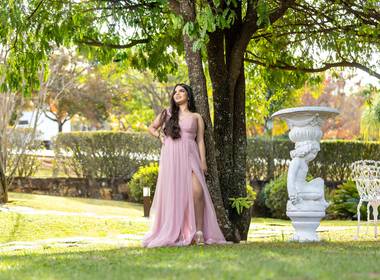 DEBUTANTE de PRÉ 15 ANOS THALIA DINIZ 