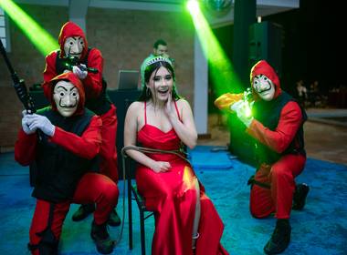 DEBUTANTE de 15 ANOS ANA CLARA