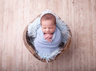 Newborn de Newborn Sávio