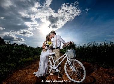 Casamentos de Pré Maynara e Clovis