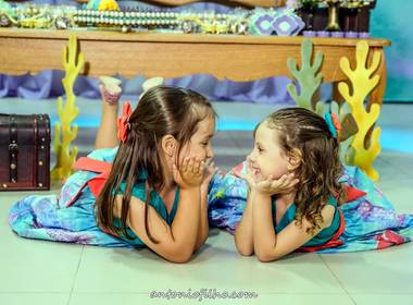 Aniversários de Niver Mariana e Bia 05 anos